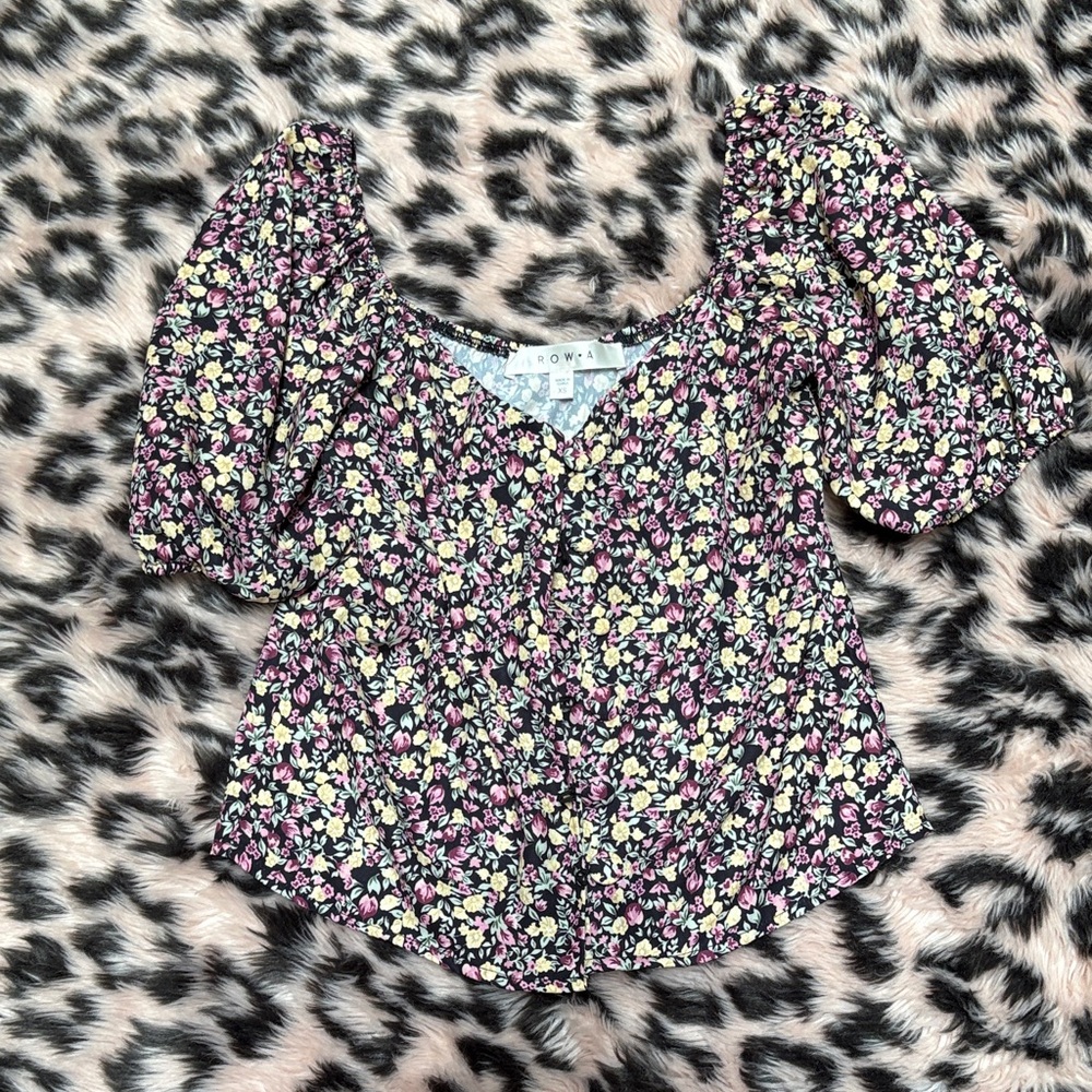 Row A Cold Shoulder Floral Print Puff Sleeve Button Front Silky Feel Blouse
